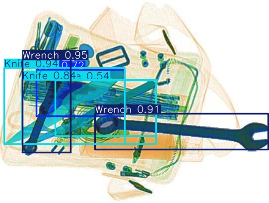 Detection preview by Segmentation_v8_large_300_train_300