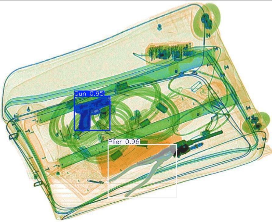 Detection preview by Segmentation_v8_large_300_train_300