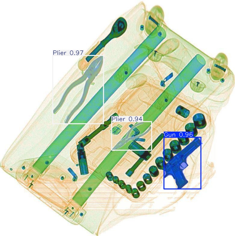 Detection preview by Segmentation_v8_large_300_train_300
