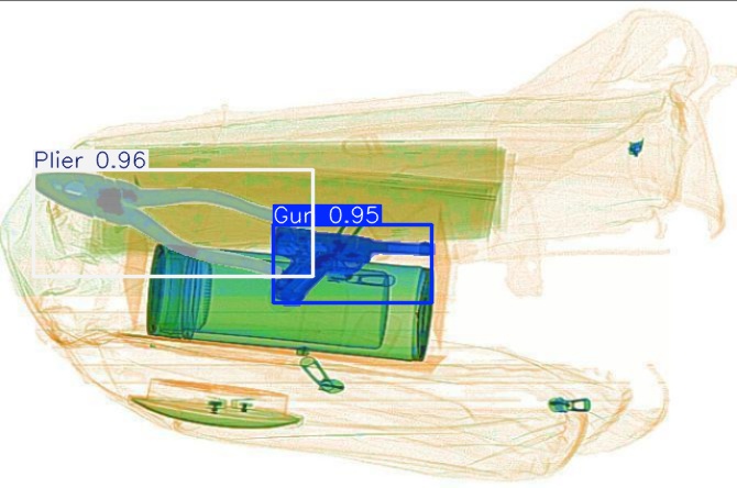 Detection preview by Segmentation_v8_large_300_train_300