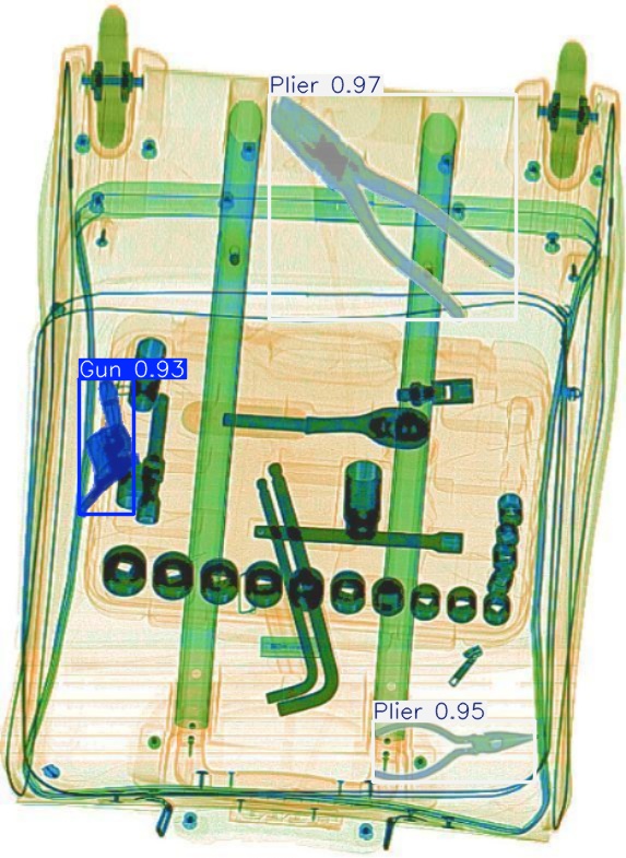 Detection preview by Segmentation_v8_large_300_train_300