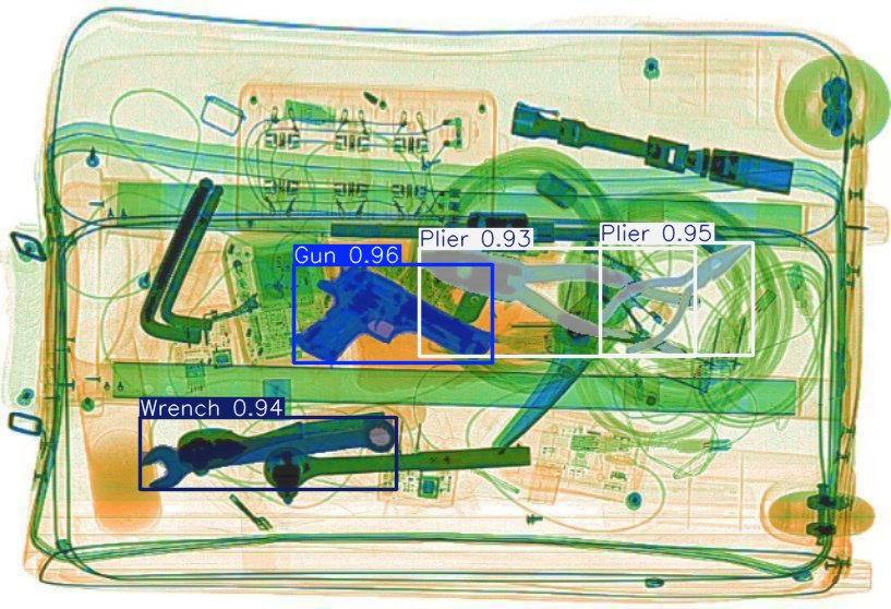 Detection preview by Segmentation_v8_large_300_train_300