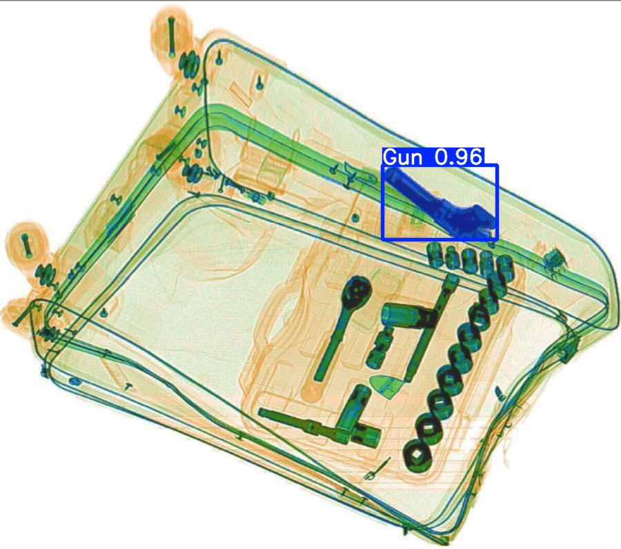 Detection preview by Segmentation_v8_large_300_train_300