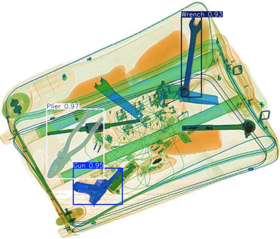 Detection preview by Segmentation_v8_large_300_train_300