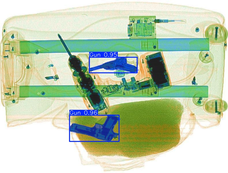 Detection preview by Segmentation_v8_large_300_train_300