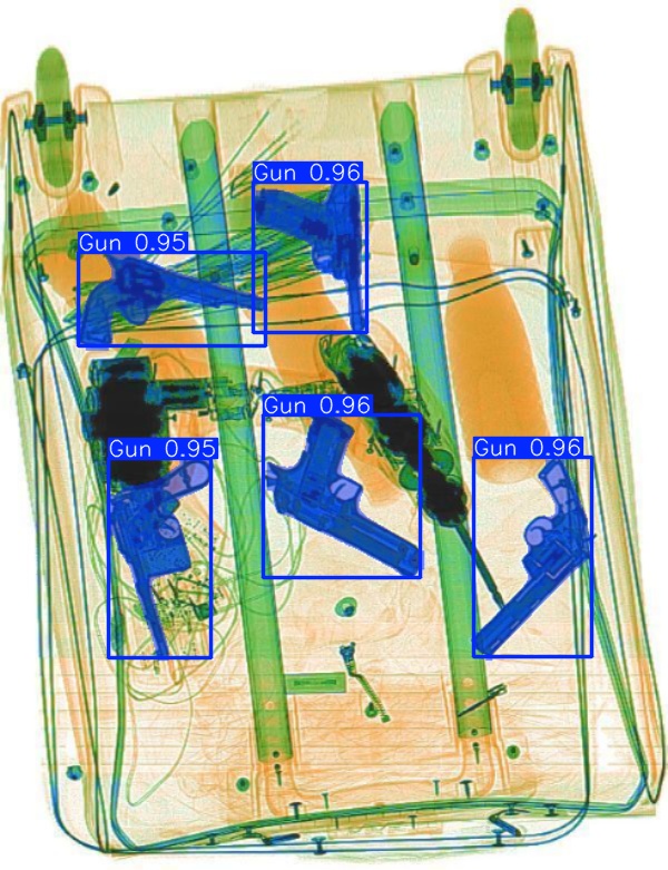 Detection preview by Segmentation_v8_large_300_train_300