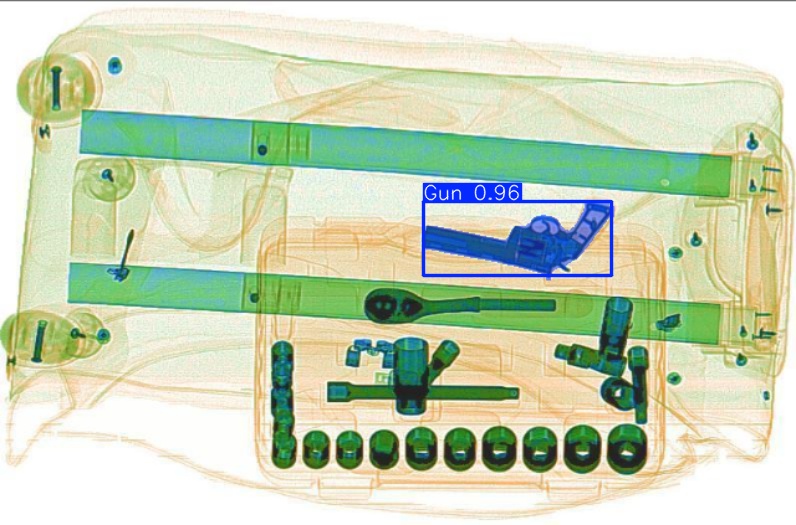 Detection preview by Segmentation_v8_large_300_train_300