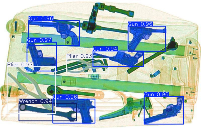 Detection preview by Segmentation_v8_large_300_train_300