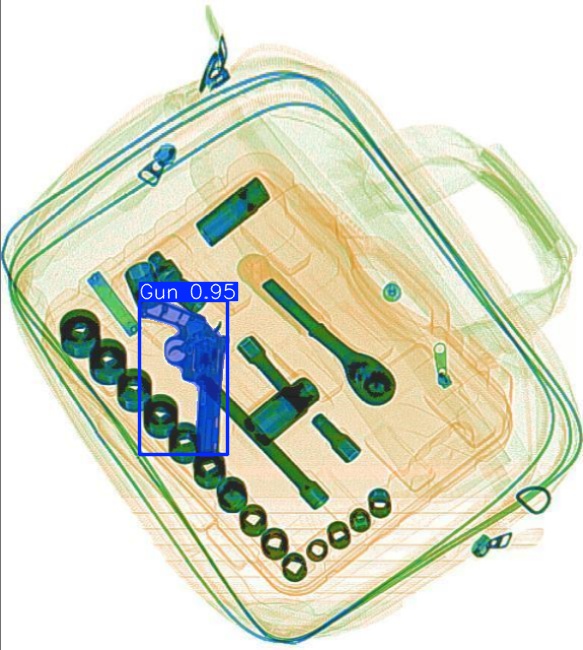 Detection preview by Segmentation_v8_large_300_train_300