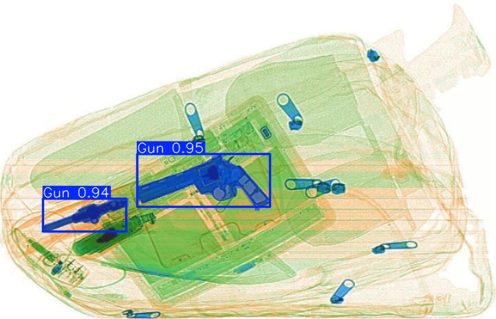 Detection preview by Segmentation_v8_large_300_train_300