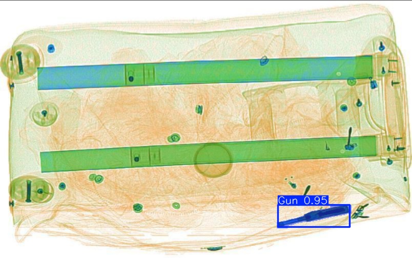 Detection preview by Segmentation_v8_large_300_train_300
