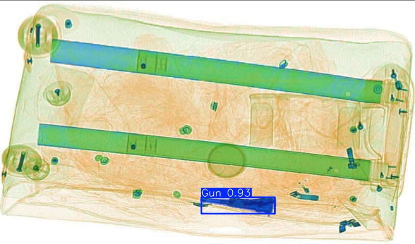 Detection preview by Segmentation_v8_large_300_train_300