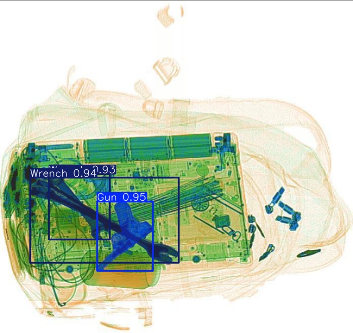 Detection preview by Segmentation_v8_large_300_train_300
