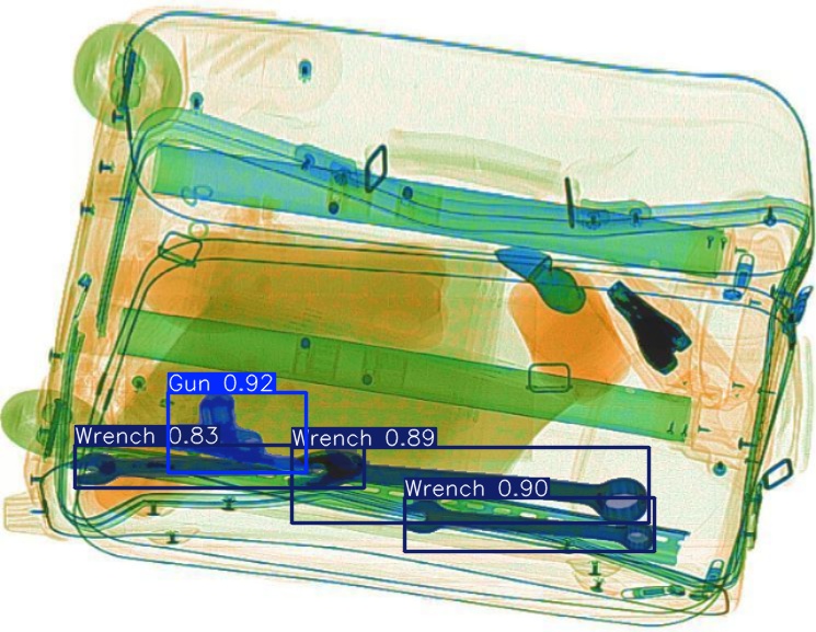 Detection preview by Segmentation_v8_large_300_train_300