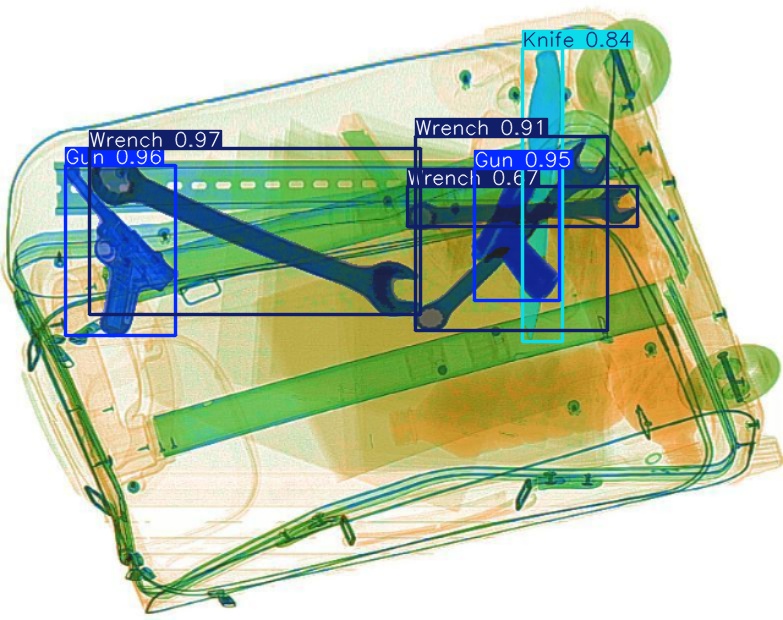 Detection preview by Segmentation_v8_large_300_train_300