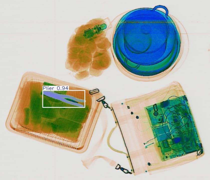 Detection preview by Segmentation_v8_large_300_train_300