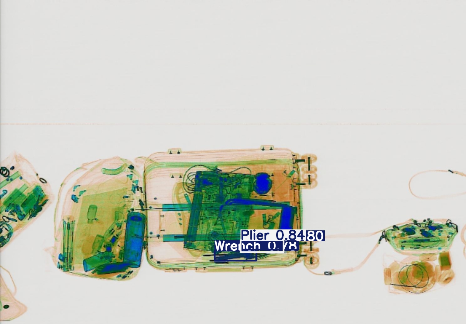 Detection preview by Segmentation_v8_large_300_train_300