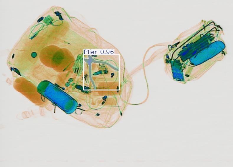 Detection preview by Segmentation_v8_large_300_train_300