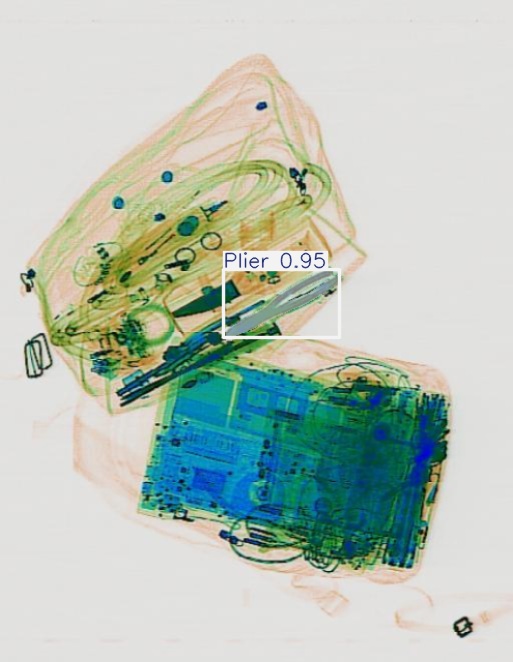 Detection preview by Segmentation_v8_large_300_train_300