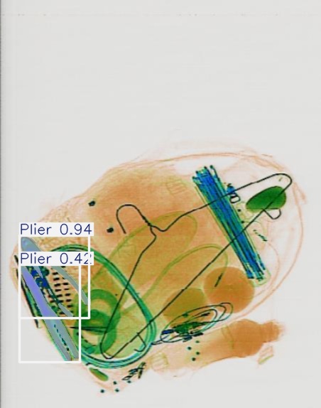 Detection preview by Segmentation_v8_large_300_train_300