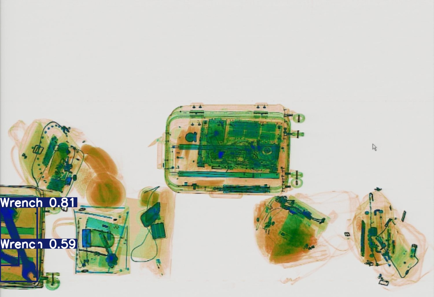 Detection preview by Segmentation_v8_large_300_train_300