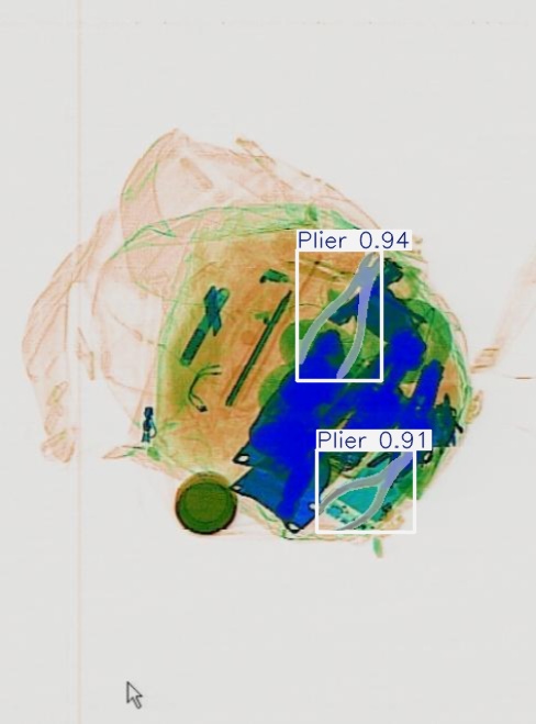 Detection preview by Segmentation_v8_large_300_train_300