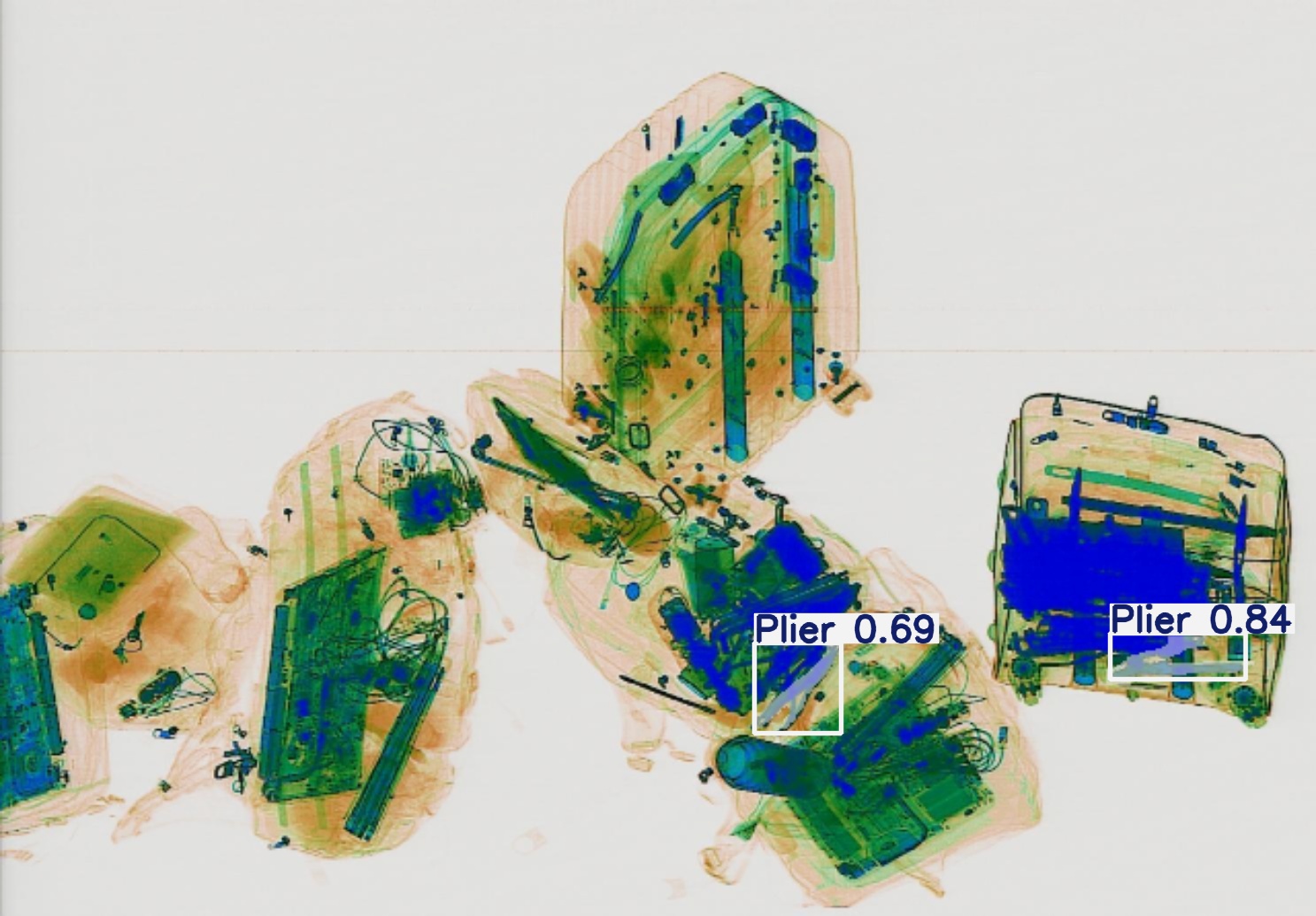 Detection preview by Segmentation_v8_large_300_train_300