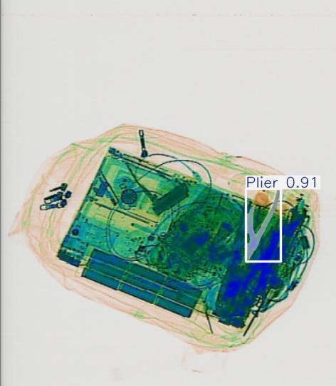 Detection preview by Segmentation_v8_large_300_train_300