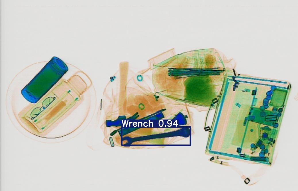 Detection preview by Segmentation_v8_large_300_train_300