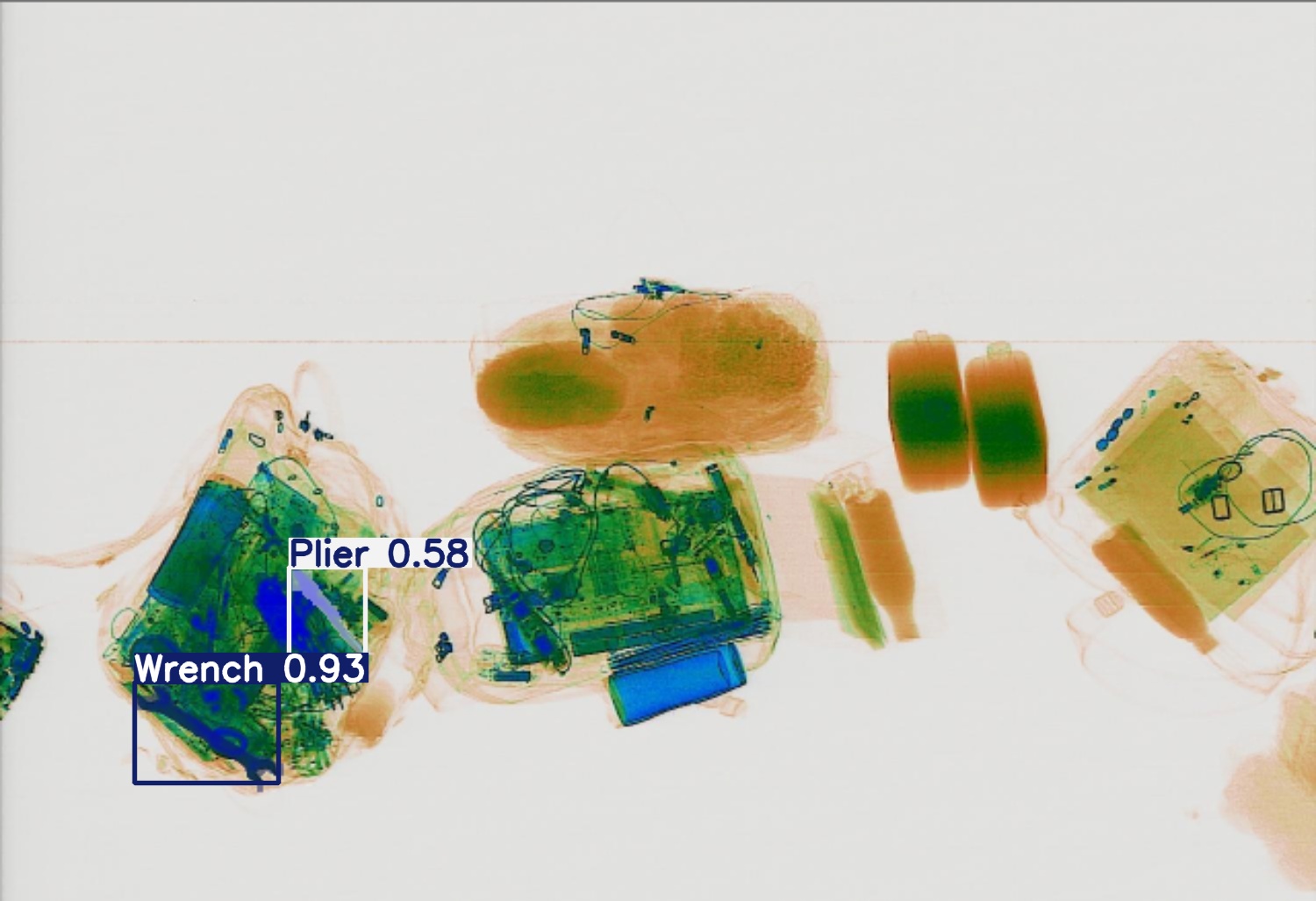 Detection preview by Segmentation_v8_large_300_train_300