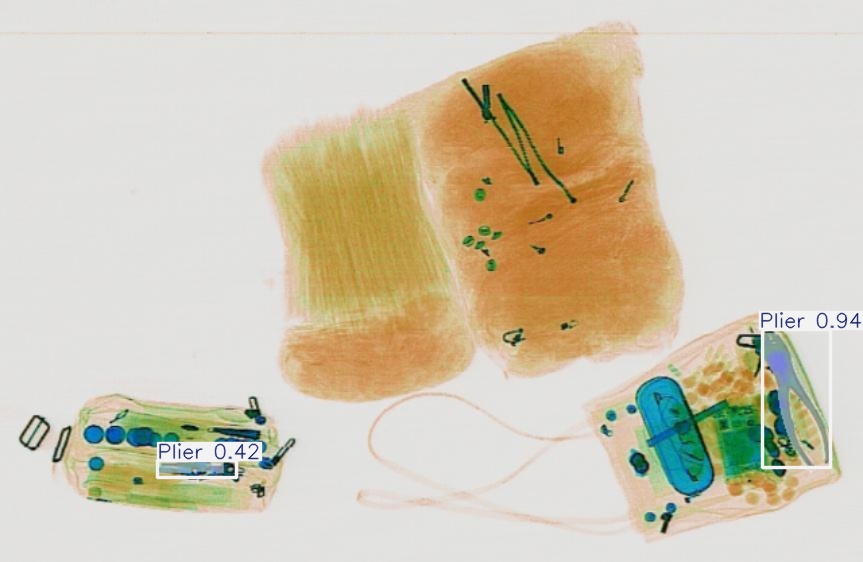 Detection preview by Segmentation_v8_large_300_train_300