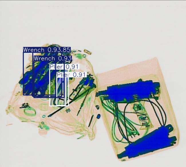 Detection preview by Segmentation_v8_large_300_train_300