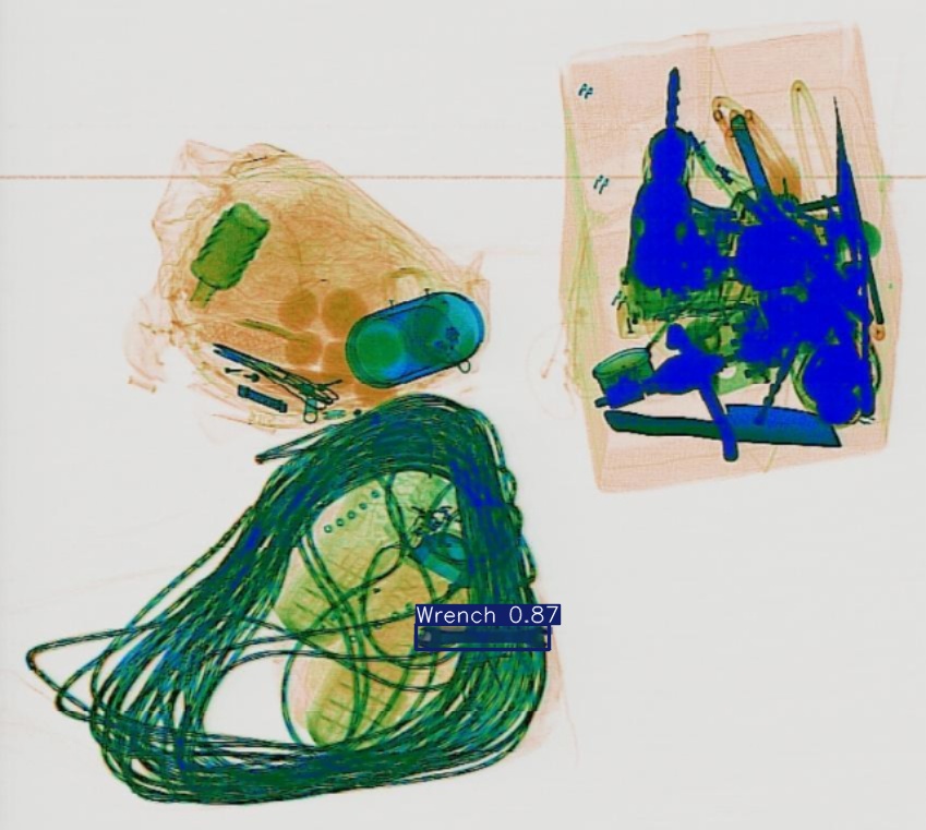 Detection preview by Segmentation_v8_large_300_train_300