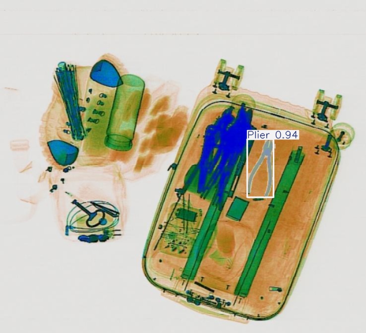 Detection preview by Segmentation_v8_large_300_train_300