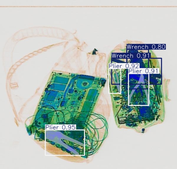 Detection preview by Segmentation_v8_large_300_train_300