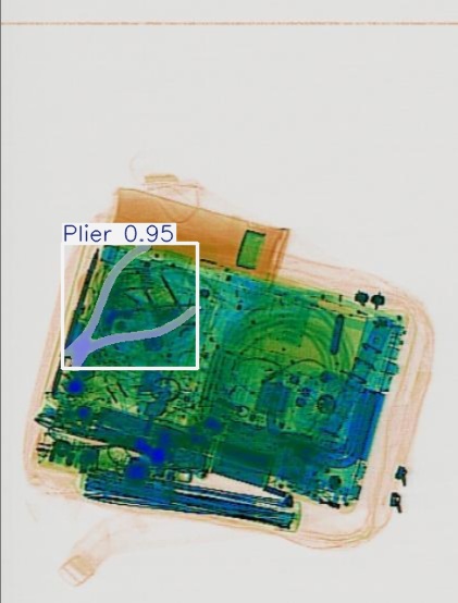 Detection preview by Segmentation_v8_large_300_train_300
