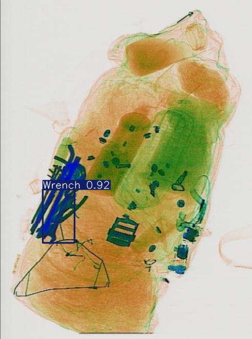 Detection preview by Segmentation_v8_large_300_train_300