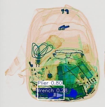 Detection preview by Segmentation_v8_large_300_train_300