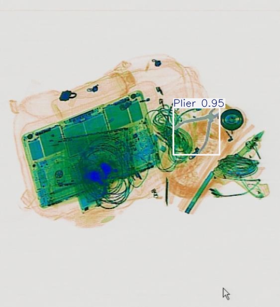 Detection preview by Segmentation_v8_large_300_train_300