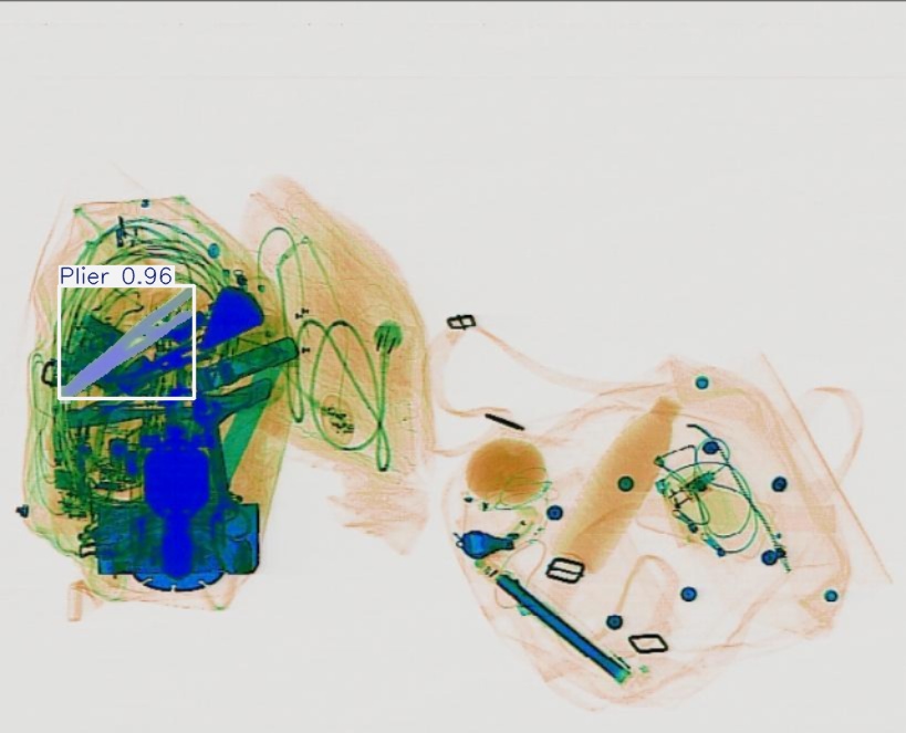 Detection preview by Segmentation_v8_large_300_train_300