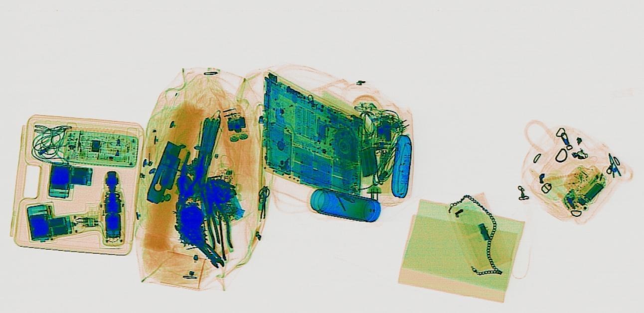 Detection preview by Segmentation_v8_large_300_train_300