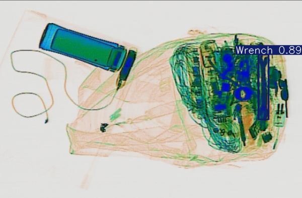 Detection preview by Segmentation_v8_large_300_train_300