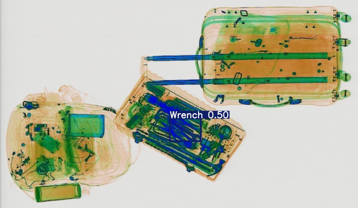 Detection preview by Segmentation_v8_large_300_train_300