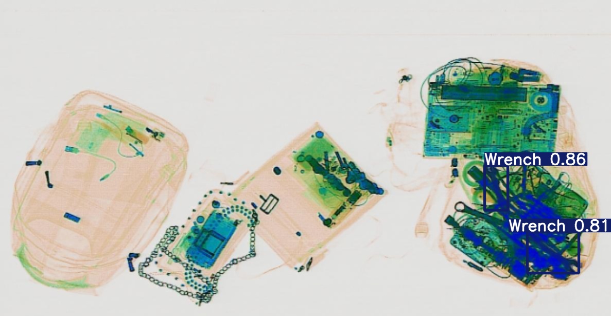 Detection preview by Segmentation_v8_large_300_train_300