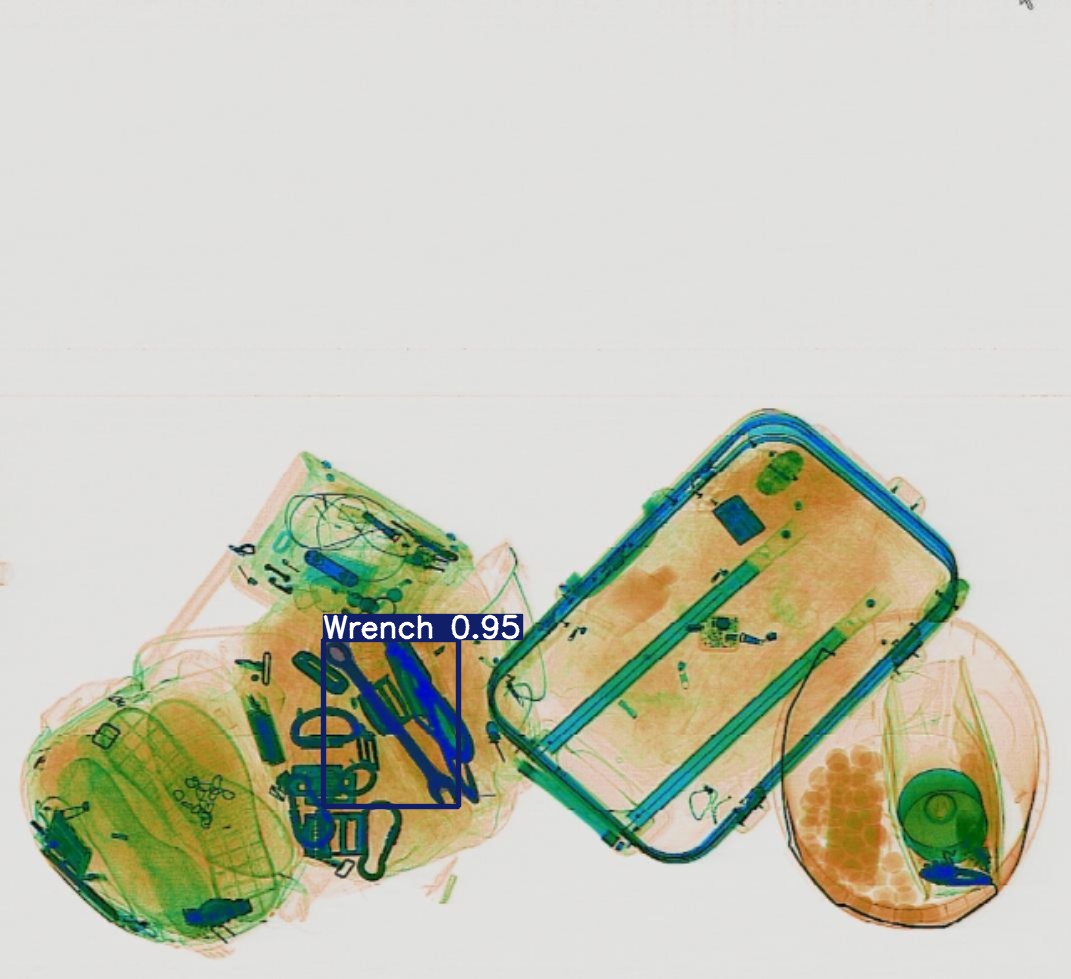 Detection preview by Segmentation_v8_large_300_train_300