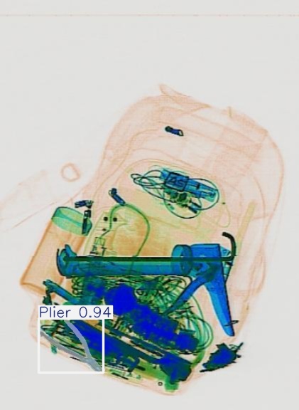 Detection preview by Segmentation_v8_large_300_train_300