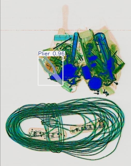 Detection preview by Segmentation_v8_large_300_train_300
