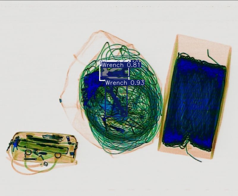 Detection preview by Segmentation_v8_large_300_train_300