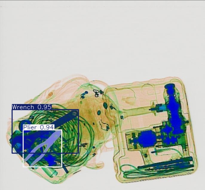 Detection preview by Segmentation_v8_large_300_train_300
