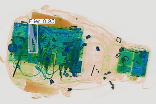 Detection preview by Segmentation_v8_large_300_train_300